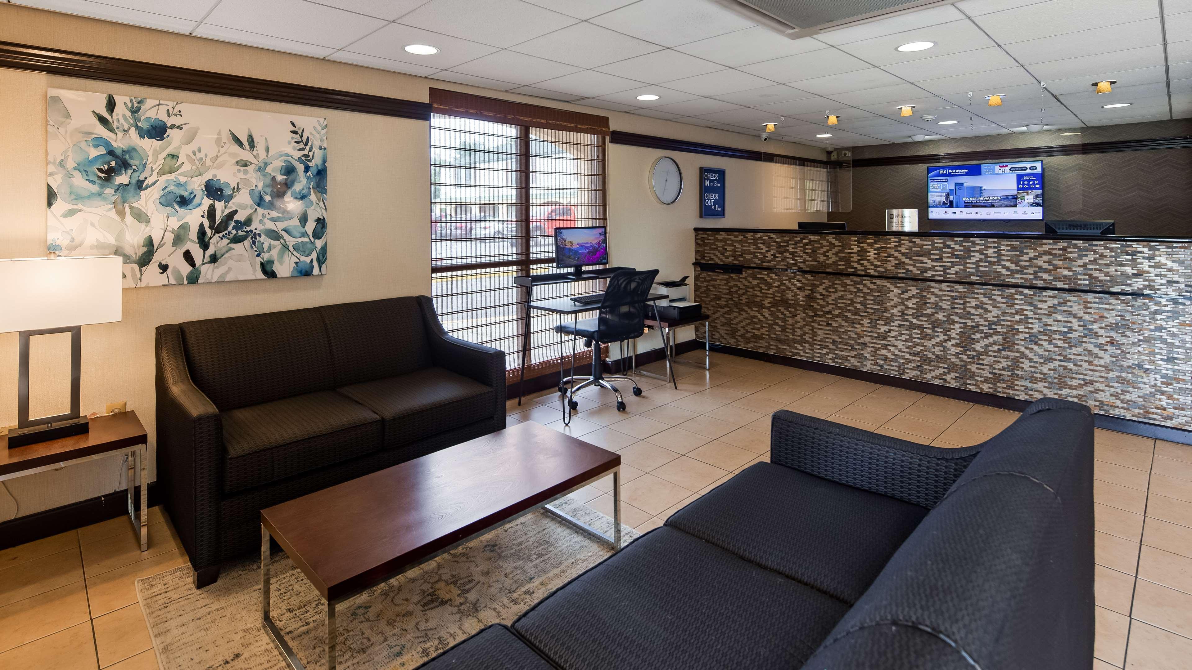 Surestay Hotel By Best Western Ист-Брунсвик Экстерьер фото